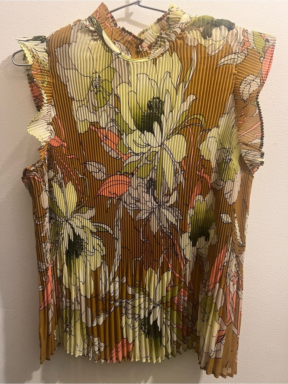 Ryegrass Sleeveless Pleated Mockneck ruffle Floral Top in Mustard and Olive